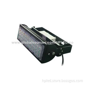 New Style 30W LED Floodlight, 2,500lm with IP65